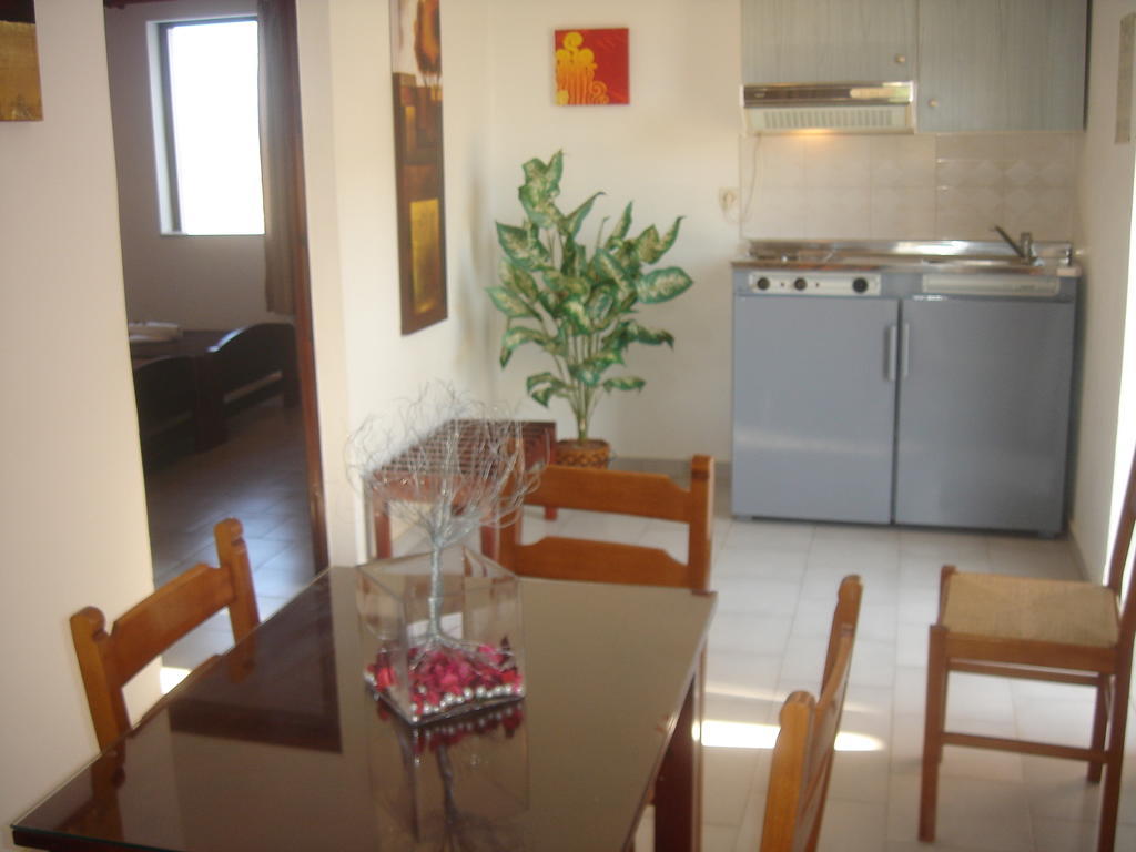 Iliaktida Apartments 라페니아나 외부 사진