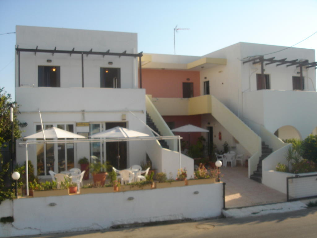 Iliaktida Apartments 라페니아나 외부 사진